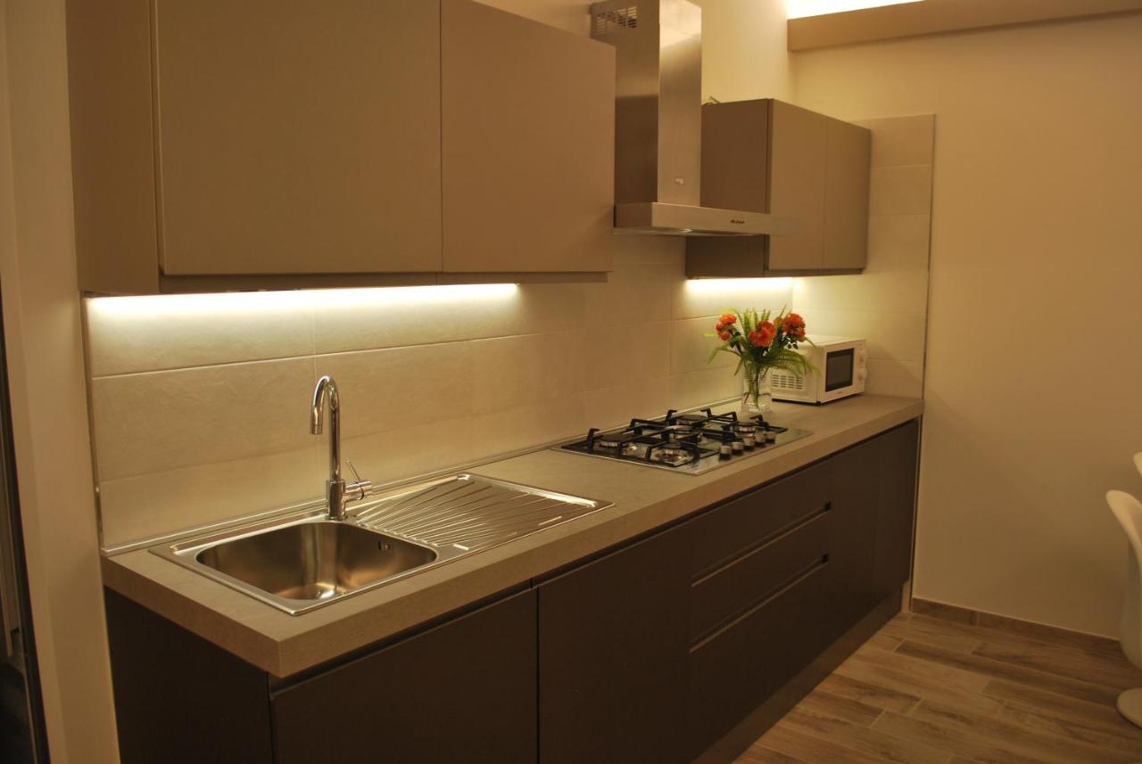 Martihouse 3 Apartment กาญารี ภายนอก รูปภาพ