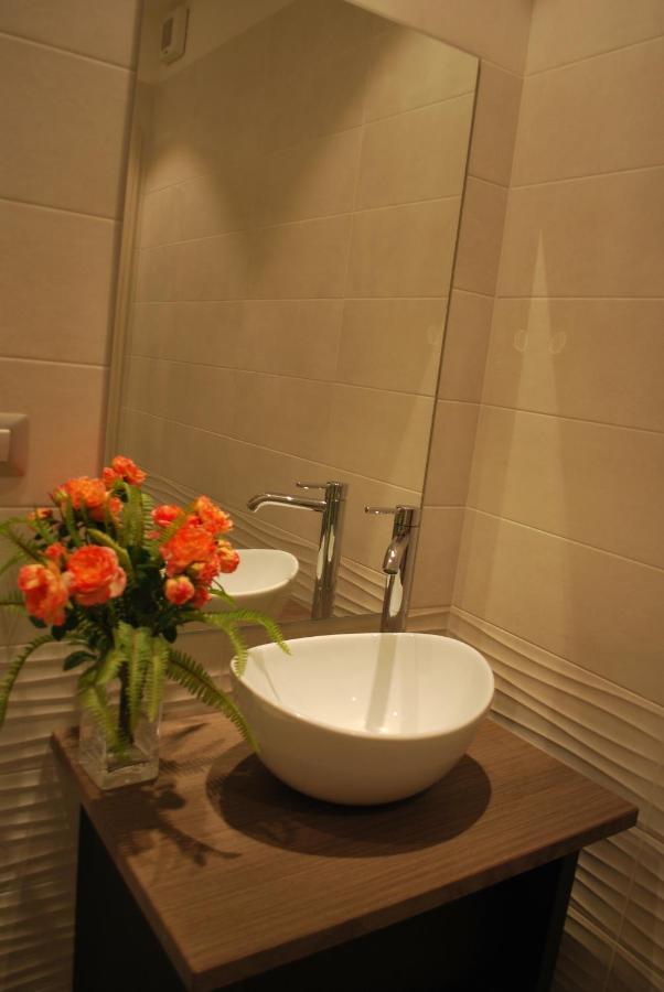 Martihouse 3 Apartment กาญารี ภายนอก รูปภาพ