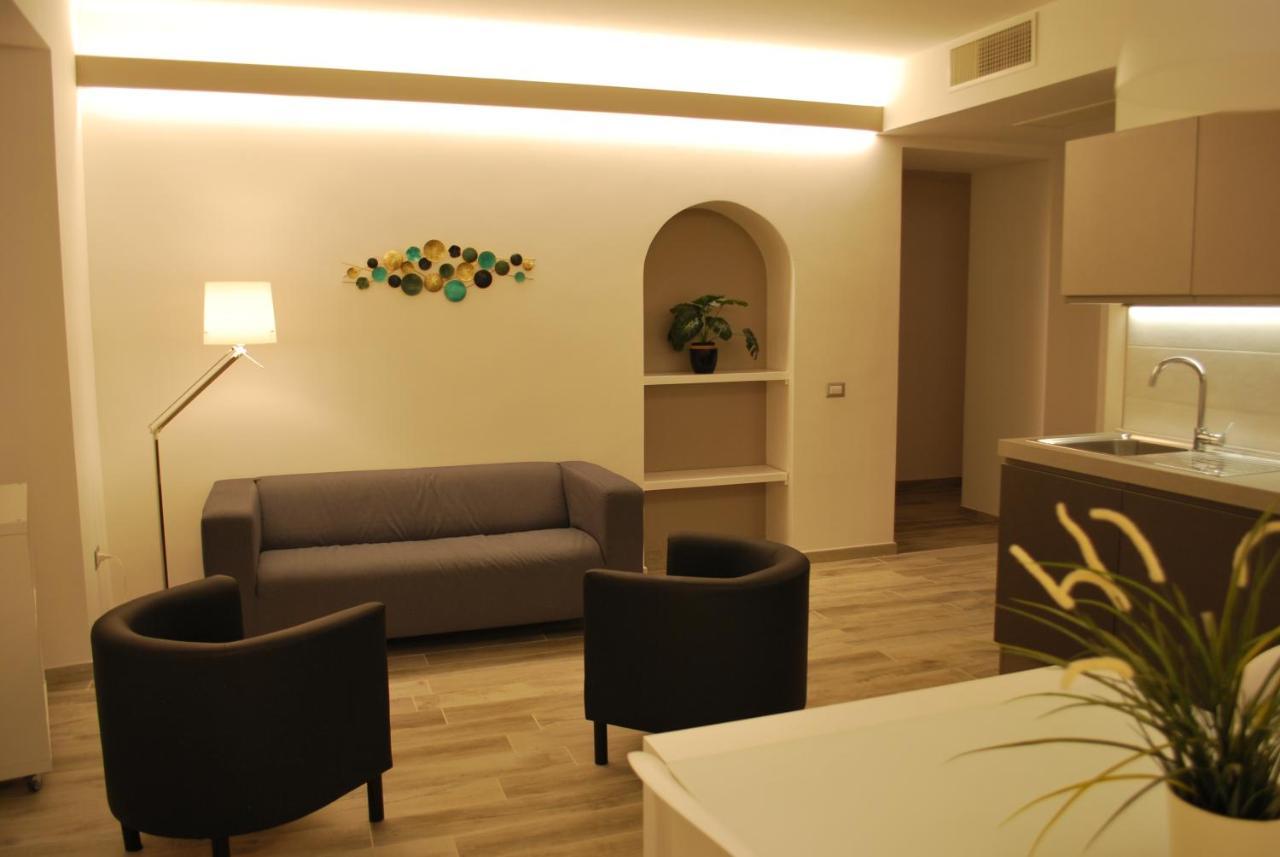 Martihouse 3 Apartment กาญารี ภายนอก รูปภาพ